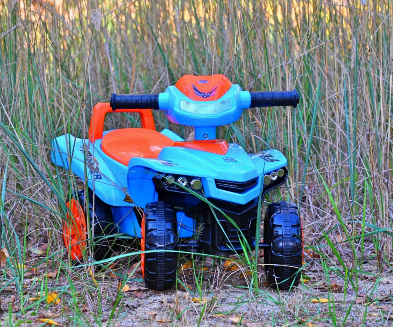 Monster-mönkijäpotkuauto, military, 12–36 kk - Ride-ons - Lasten ajoneuvot