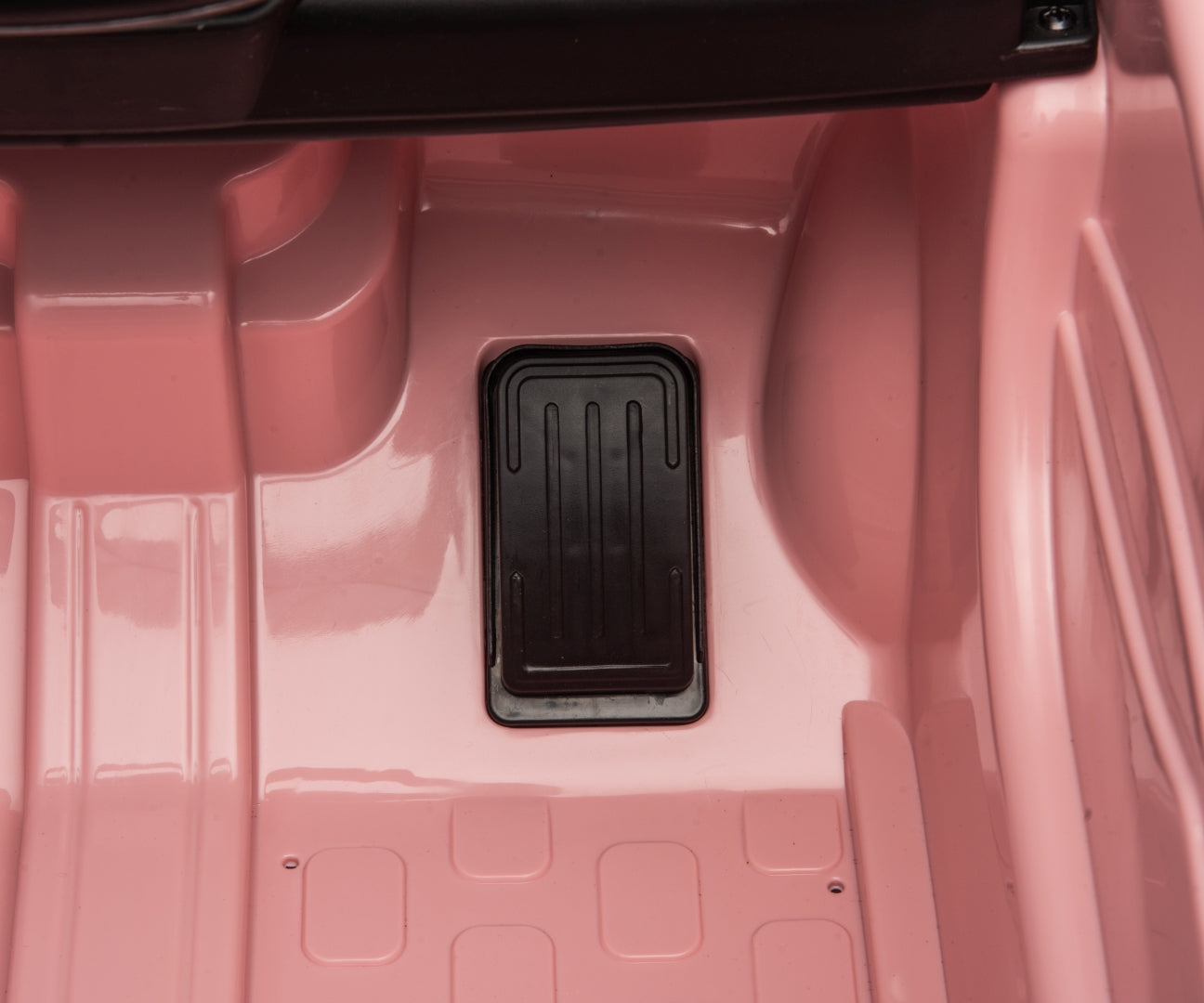 Fiat 500e lasten sähköauto pinkki 3+ - Sähköautot - Lasten ajoneuvot