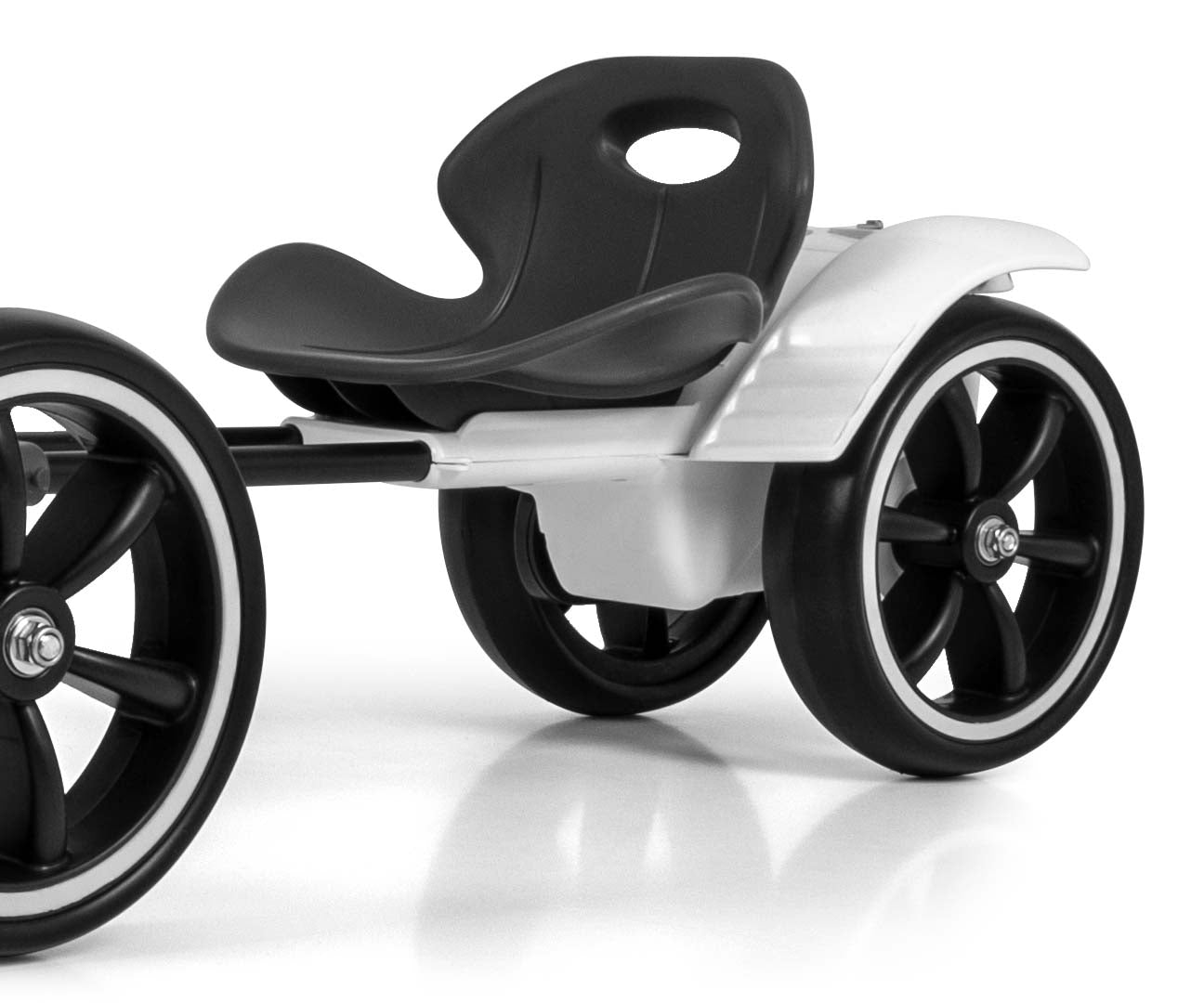Bolt lasten sähkökäyttöinen gokart valkoinen - Sähköautot - Lasten ajoneuvot