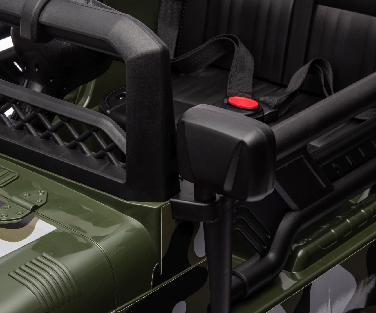 Toyota FJ Cruiser lasten sähköauto army vihreä 3–6 vuotta - Sähköautot - Lasten ajoneuvot