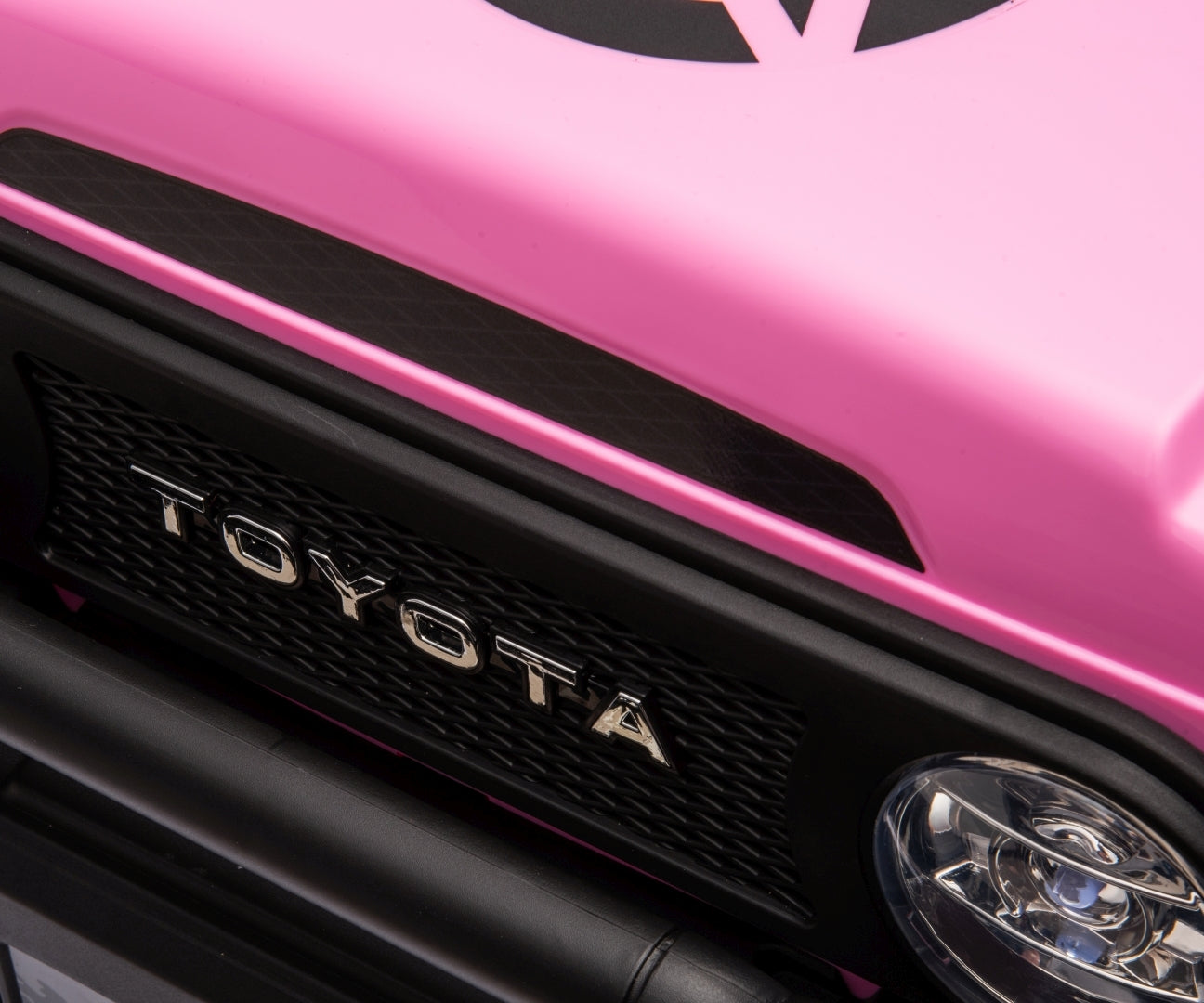 Toyota FJ Cruiser lasten sähköauto pinkki 3+ - Sähköautot - Lasten ajoneuvot