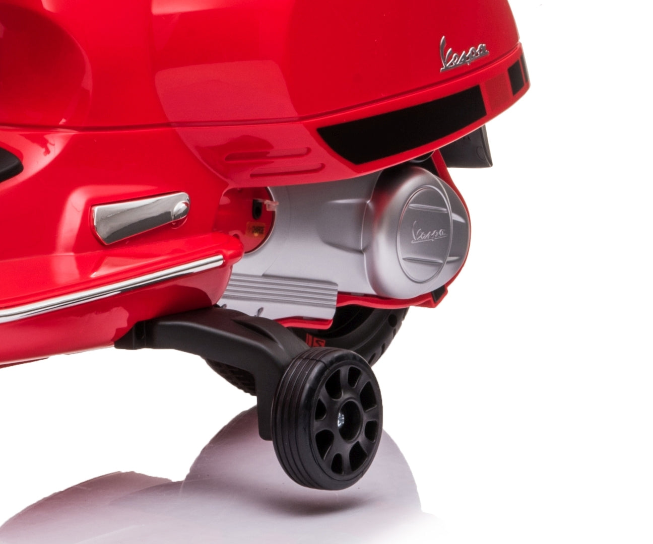 Vespa GTS Super lasten sähköskootteri punainen 3+ - Sähköautot - Lasten ajoneuvot