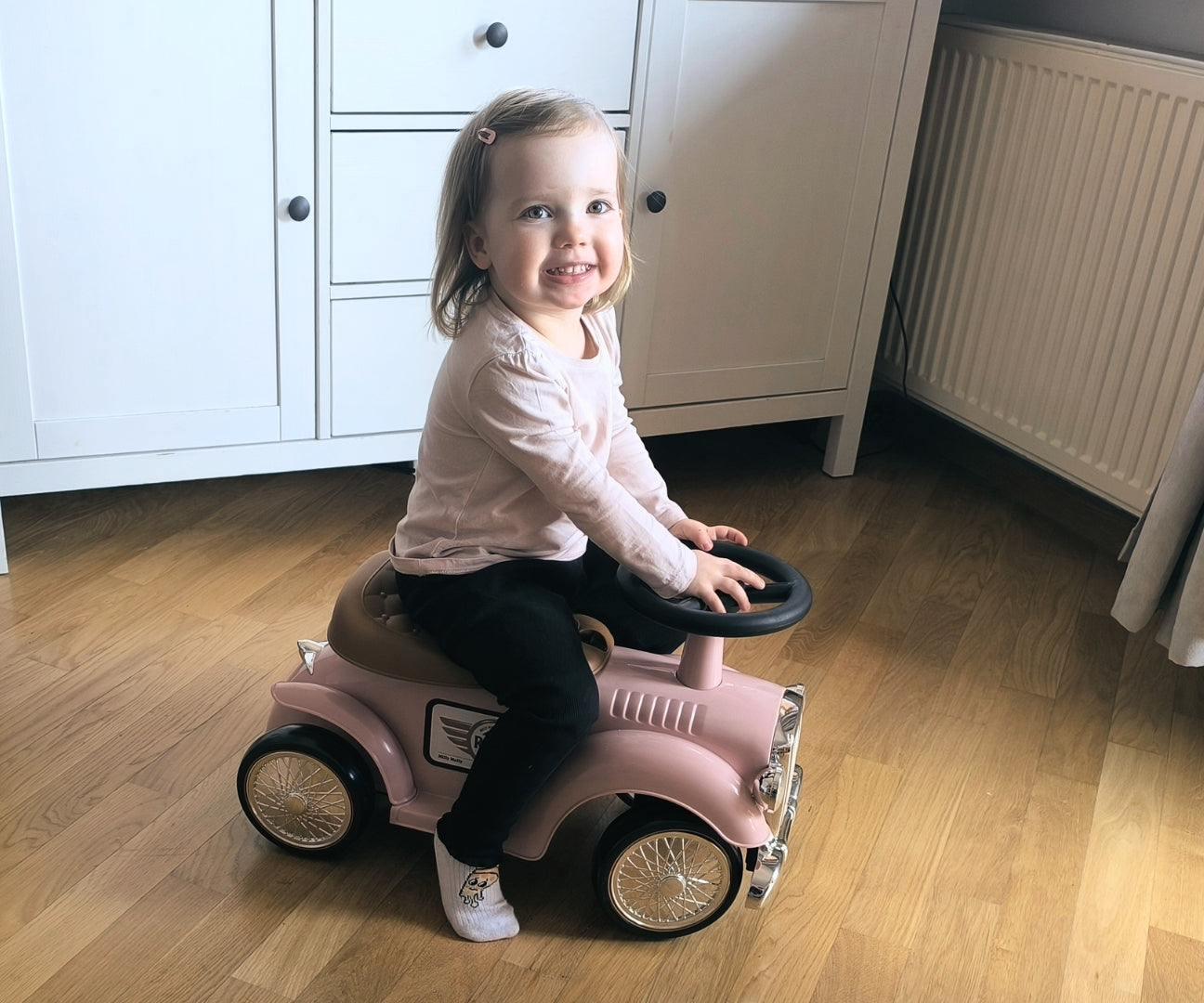 Royce-retropotkuauto, vaaleanpunainen, 12–36 kk - Ride-ons - Lasten ajoneuvot