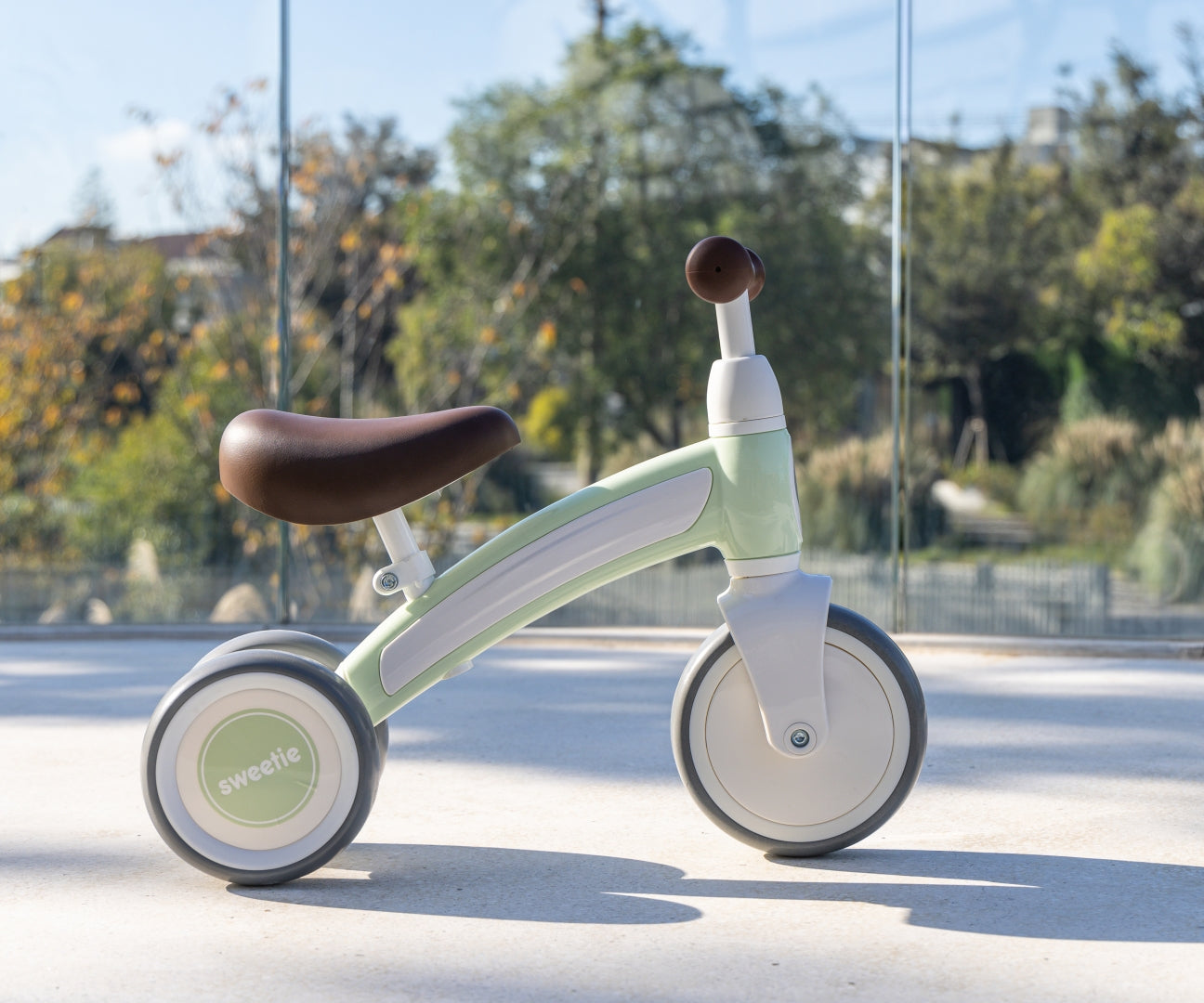 Qplay Sweetie -potkuauto, minttu - Ride-ons - Lasten ajoneuvot