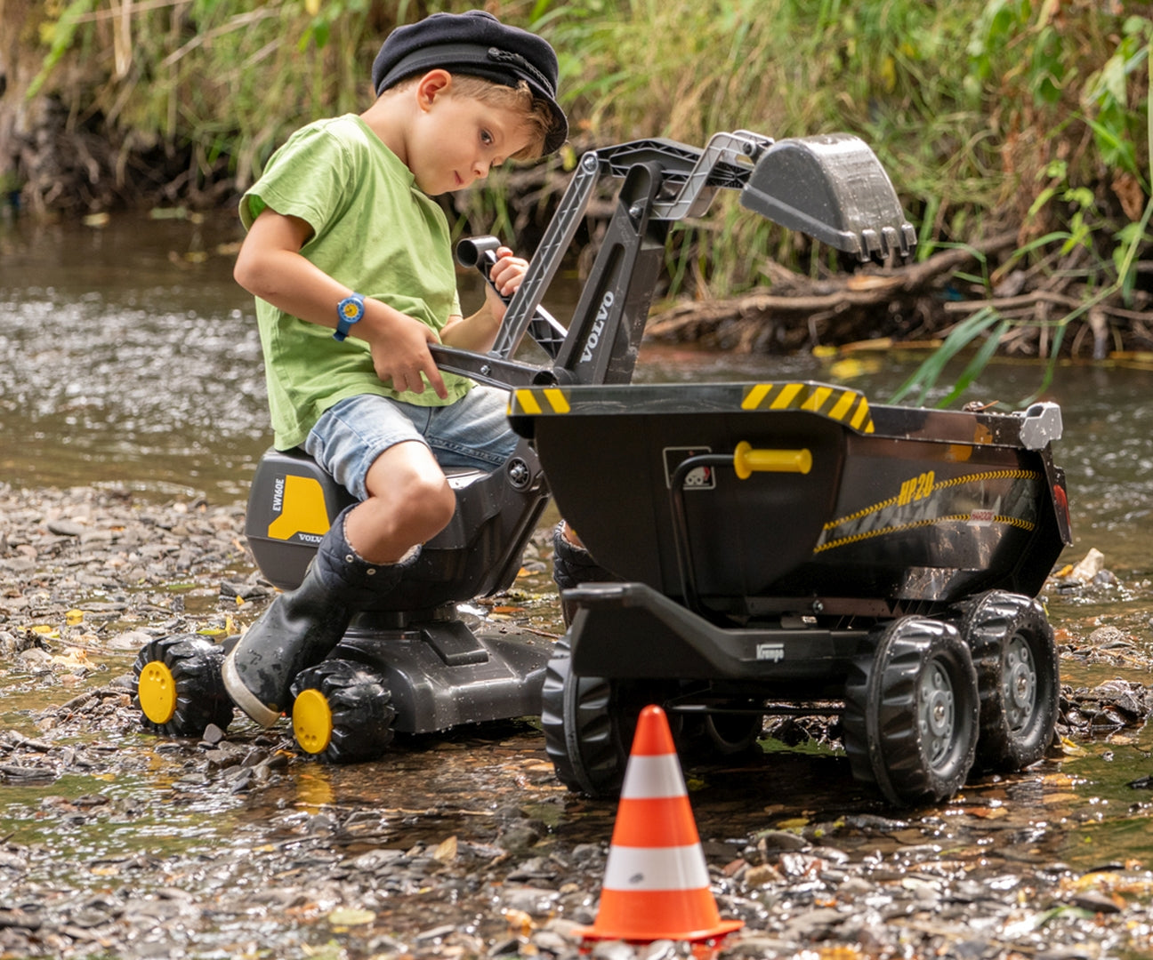 Rolly Digger Volvo -kaivuri, 3–5 vuotta - Ride-ons - Lasten ajoneuvot